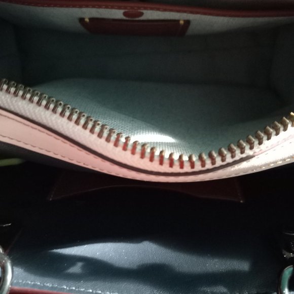 MTO COACH ROGUE 25 - Picture 9 of 12